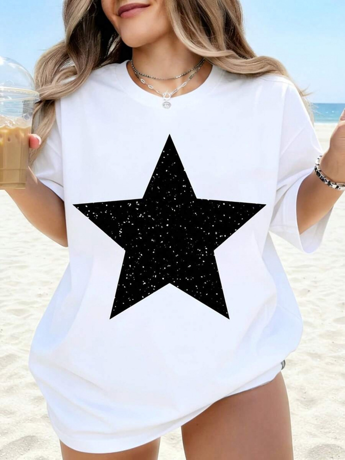 Street Fashion Trends 2025 - 새로운 패션 의류, 블랙 스타 프린트가